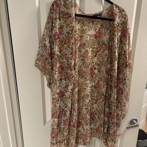 Brandy Melville Floral Kimono Cardigan